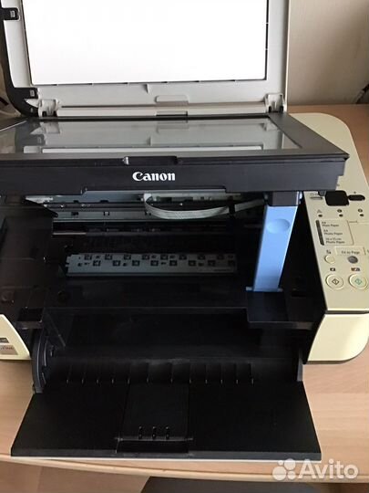 Цветной принтер Canon Pixma MP240