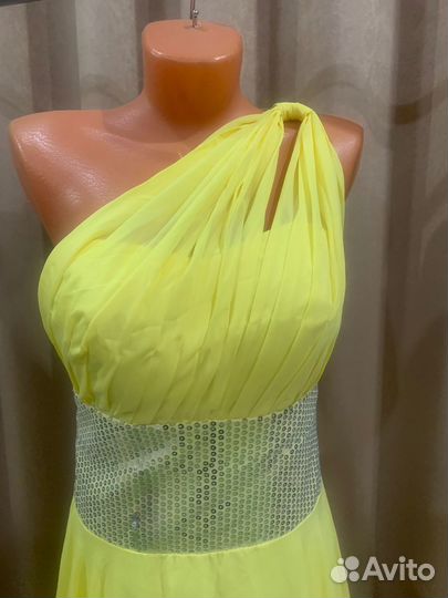 Вечернее платье в пол 44 46