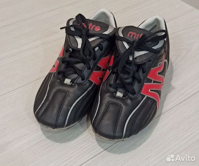 Футбольные бутсы Mitre (шипованные)