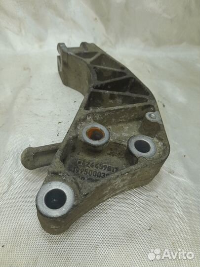 Кронштейн АКПП Opel Astra H 24459817