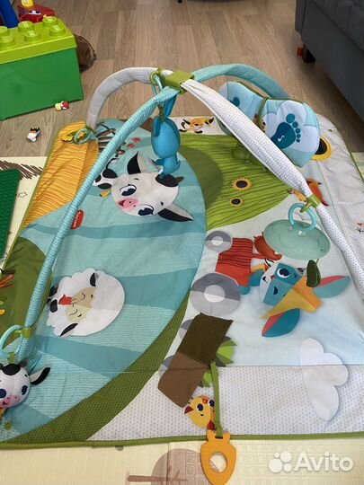 Развивающий коврик tiny love