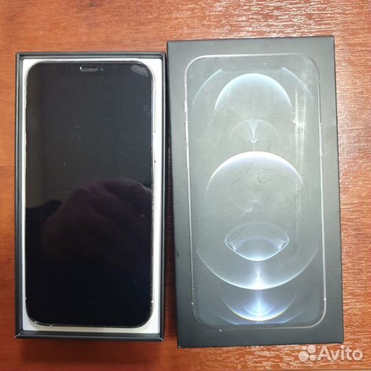 iPhone 12 Pro, 256 ГБ