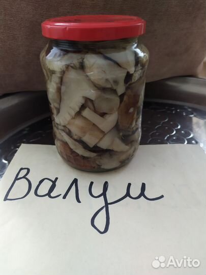 Грибы маринованные