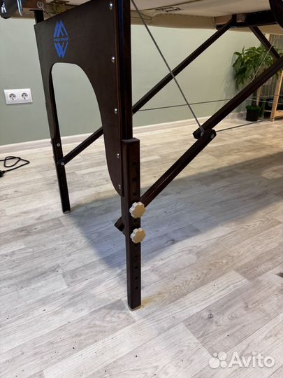 Массажный стол