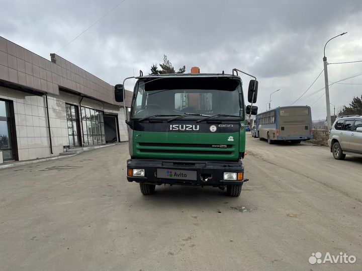 Isuzu Giga (C-series) с КМУ, 1995
