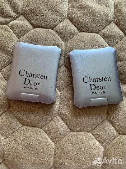 Зеркальце карманное