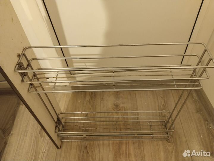 Бутылочница выдвижная полка для ванны