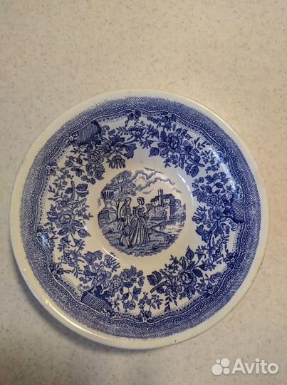 Тарелка Буди Аристократы