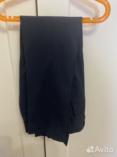 Костюм школьный H&M с рубашкой 134