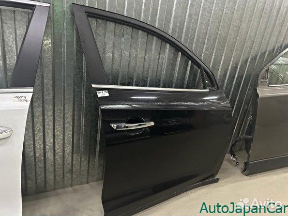 Передняя дверь правая Hyundai Tucson lll