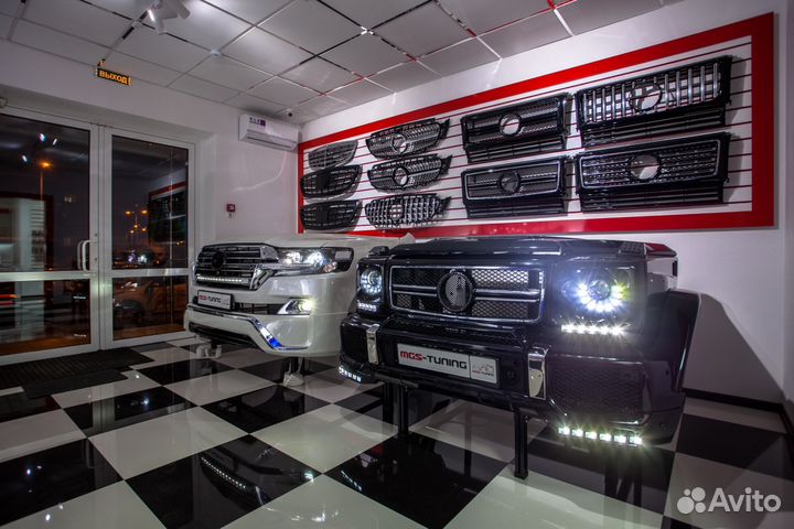 Диффузор с черными насадками Mercedes GLC 63 AMG