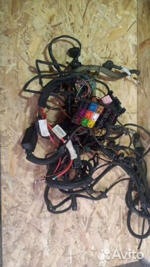 Подкапотная проводка Volkswagen transporter T5 AXD