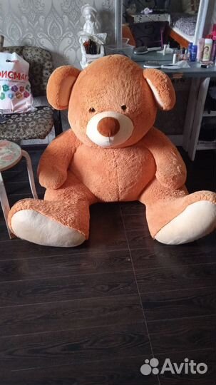 Плюшевый медведь
