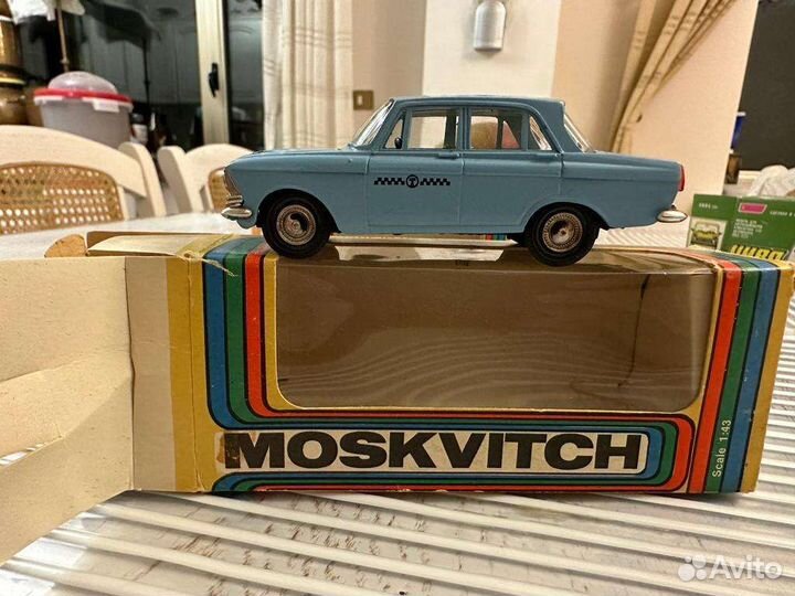 Модели СССР москвич 408 такси