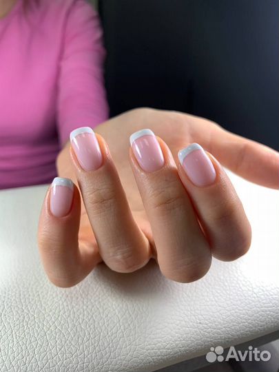 Маникюр педикюр в центре Адлера