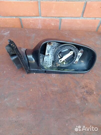 Боковое Зеркало заднего вида на даево леганза 2.0