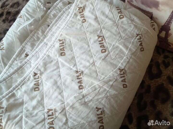 Чехол на диван или кровать 160 2000