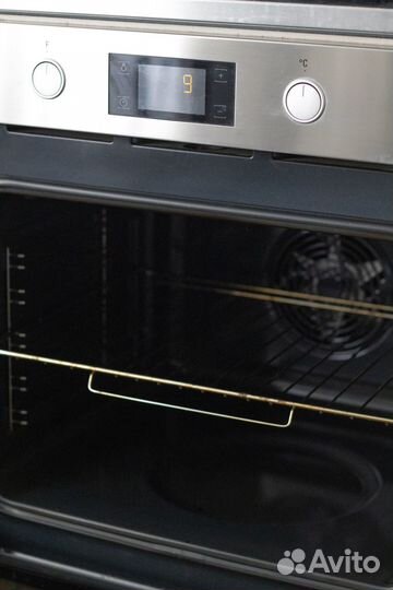 Духовой шкаф электрический Hotpoint-ariston