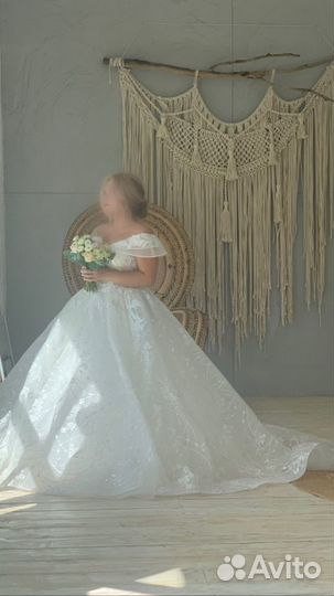 Свадебное платье в идеальном состоянии 40-42-44-46