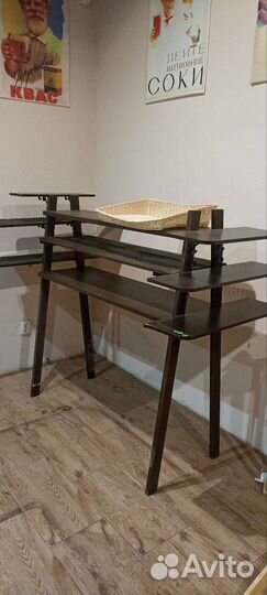 Полки стеллажи деревянные, стол разделочный Б/у