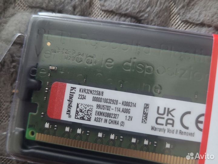 Модуль памяти 8GB DDR4 Kingston kvr32n22s8/8