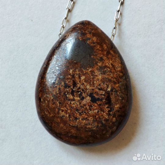Кулон Бронзит на цепочке