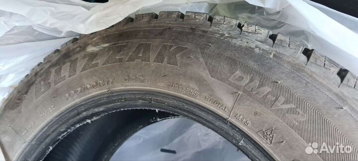 Bridgestone Blizzak DM-V2 225/60 R17 99S