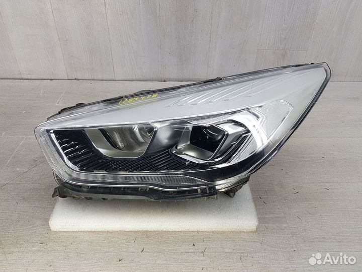 Фара левая Ford Kuga