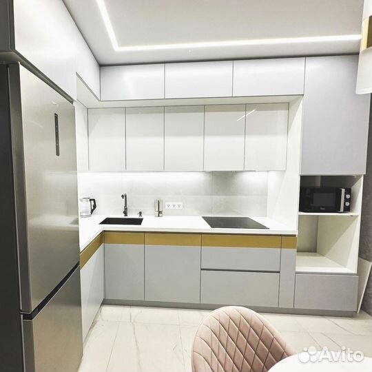 Стильная кухня современная под ваши размеры