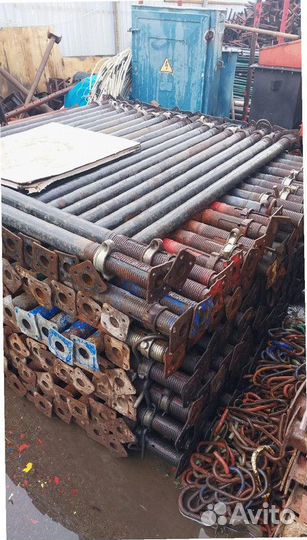 Телескопические стойки для строительных проектов Б/У