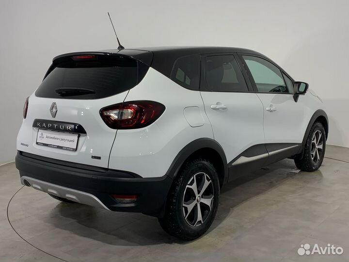 Renault Kaptur 2.0 AT, 2017, 141 000 км