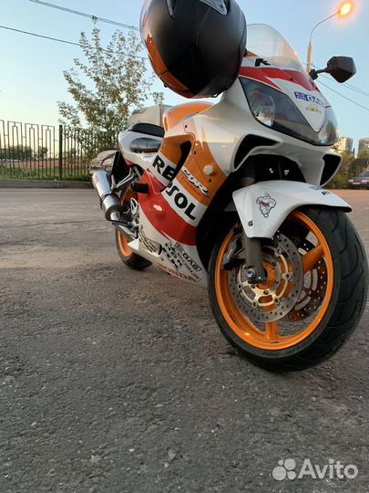 Honda CBR 600 F4i