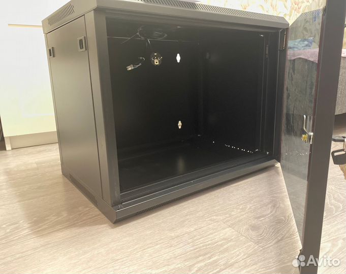 Шкаф 19 дюймов телекоммуникационный серверный