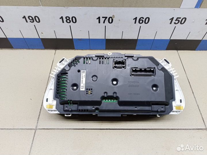 Панель приборов RAV 4 2013