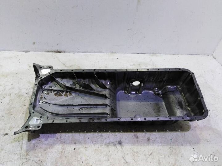Поддон двигателя Мерседес