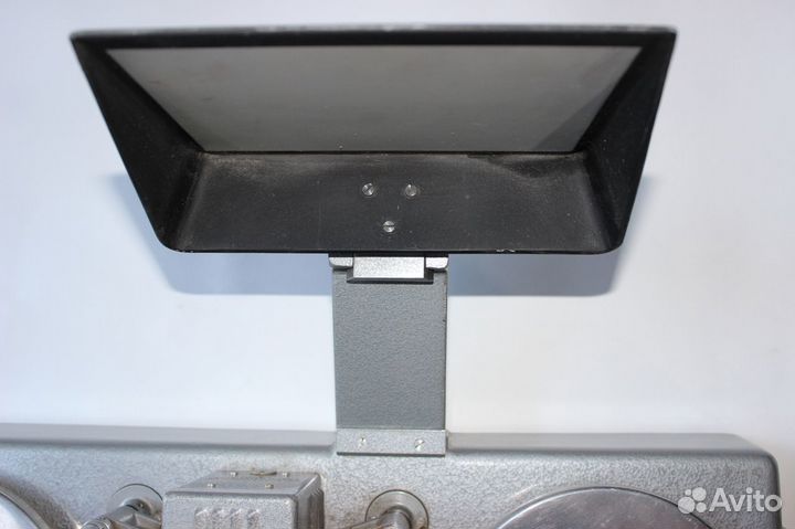 Устройство для просмотра кинопленки от Pentazet 35