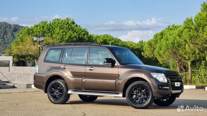Mitsubishi Pajero, 2017