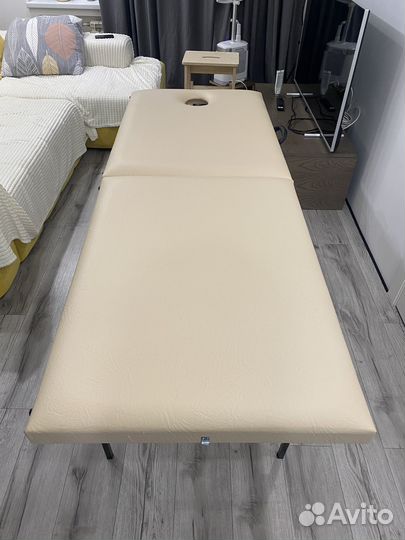 Массажный стол складной с вырезом