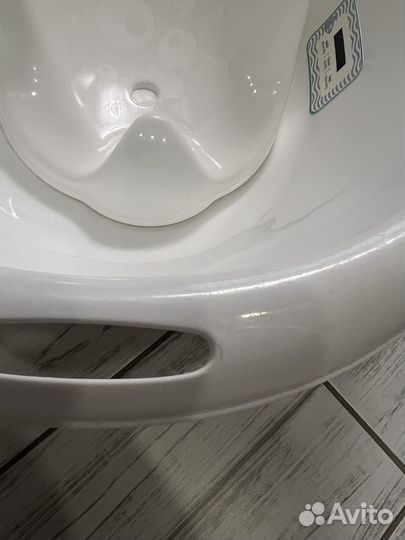 Ванночка для купания с горкой