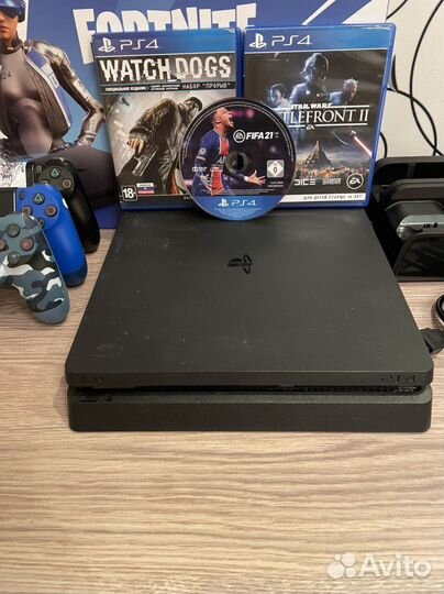 Sony playstation 4 slim