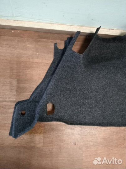 Обшивка багажника задняя правая Volkswagen Passat