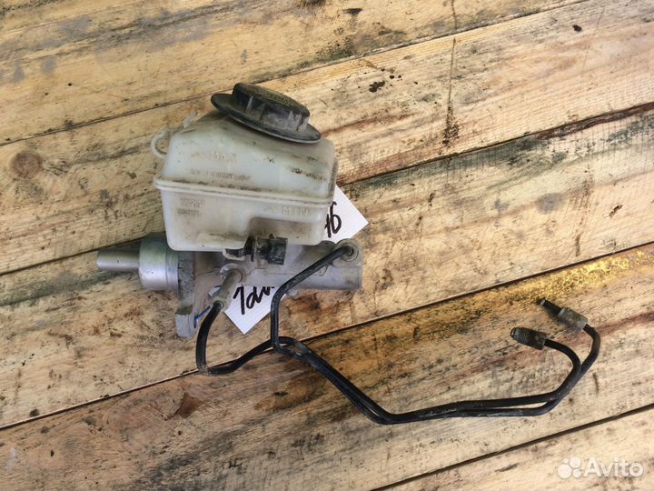 Opel Astra H Главный тормозной цилиндр