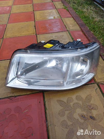 Фара volkswagen transporter т 5