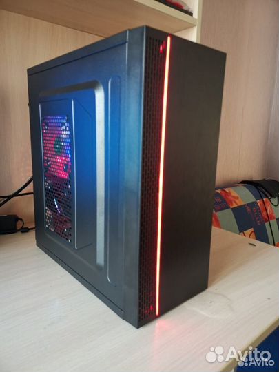 Игровой Xeon 8/16 ядер /32Гб / RX580