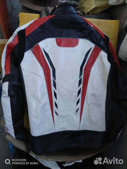 Мотокуртка Tschul кожаная мужская 52