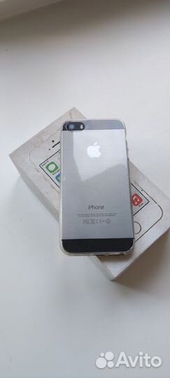 Телефон iPhone 5s