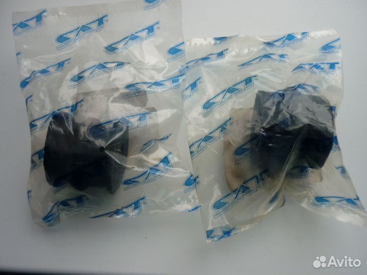 Втулки переднего стабилизатора ST-54613-1HA0A