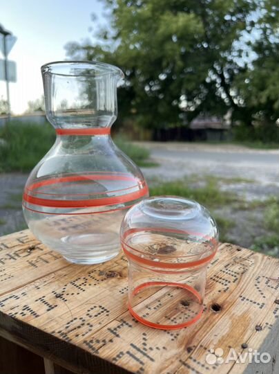 Кувшин стекло