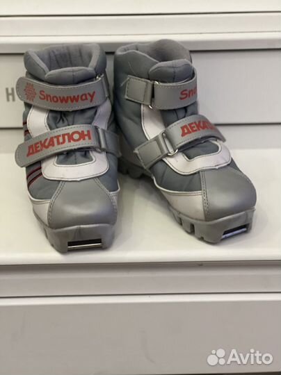 Лыжные ботинки. Р. 29-30