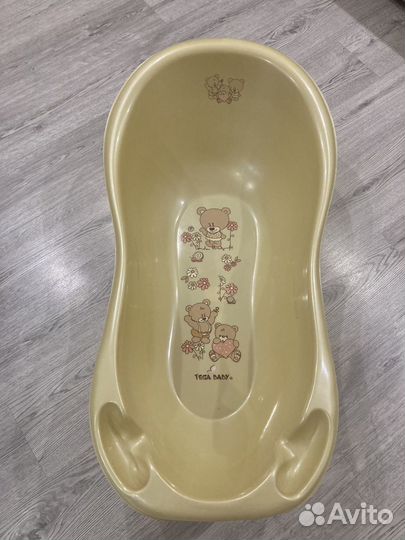 Ванночка для купания с горкой